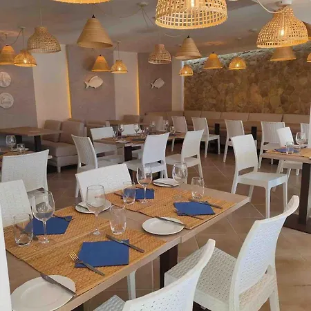 Immaculate 2 Bed, 2 Bath Διαμέρισμα Αλμπουφέιρα