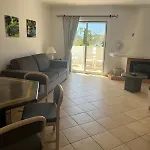 Immaculate 2 Bed, 2 Bath * Αλμπουφέιρα